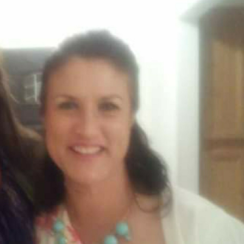 Meet your Posher, Holly